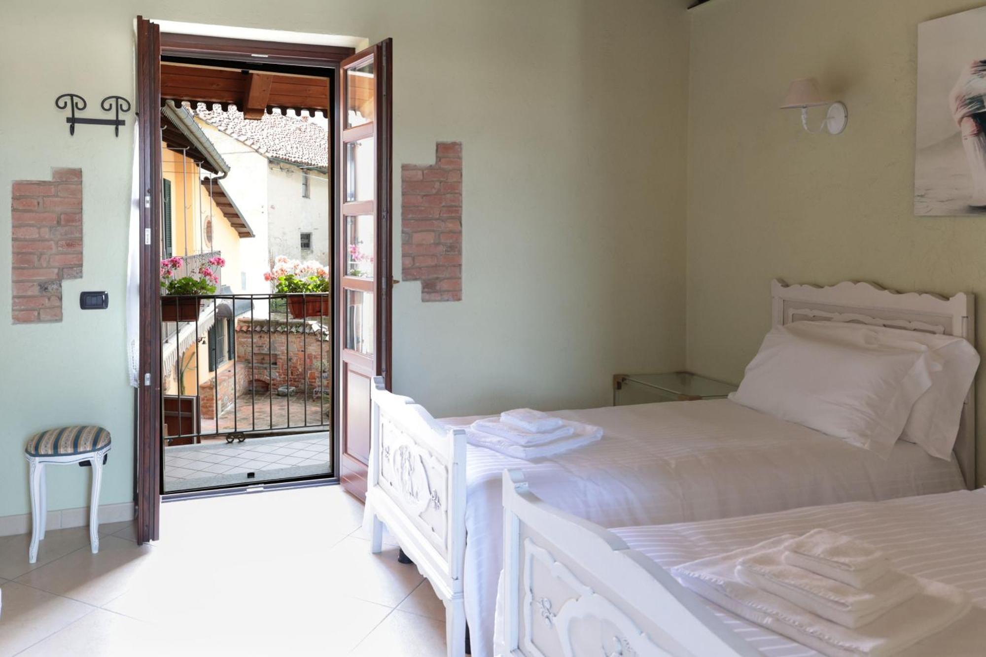 La Cantinella Country House Ла Морра Экстерьер фото