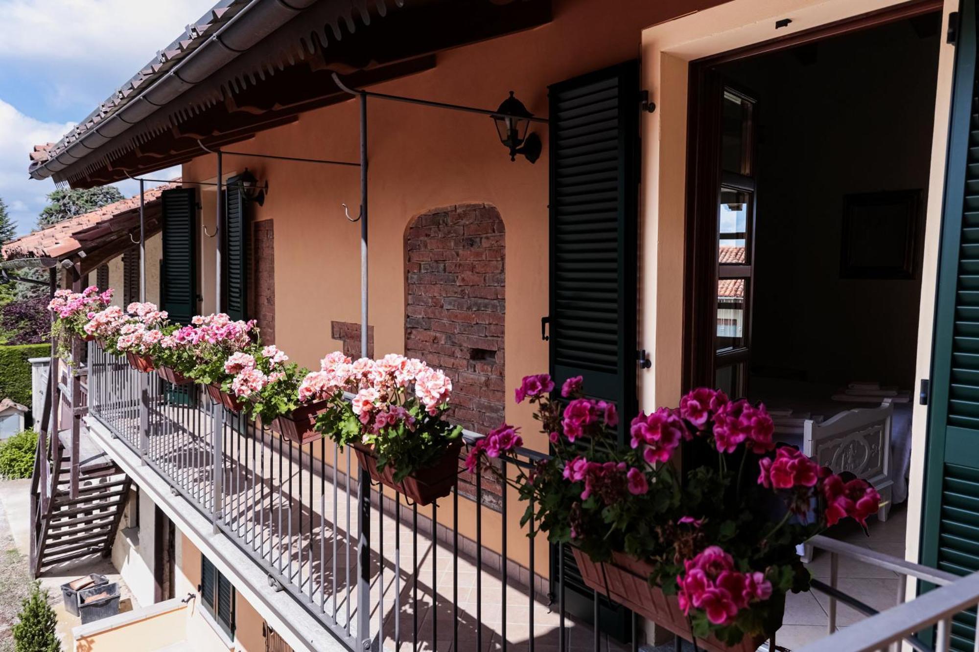 La Cantinella Country House Ла Морра Экстерьер фото