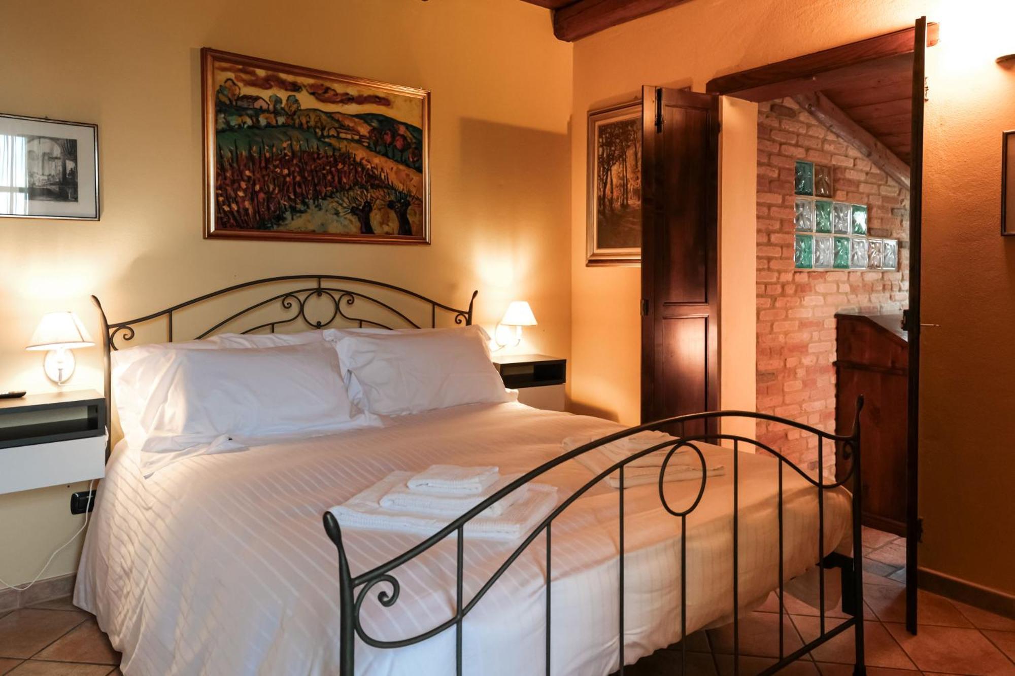 La Cantinella Country House Ла Морра Экстерьер фото