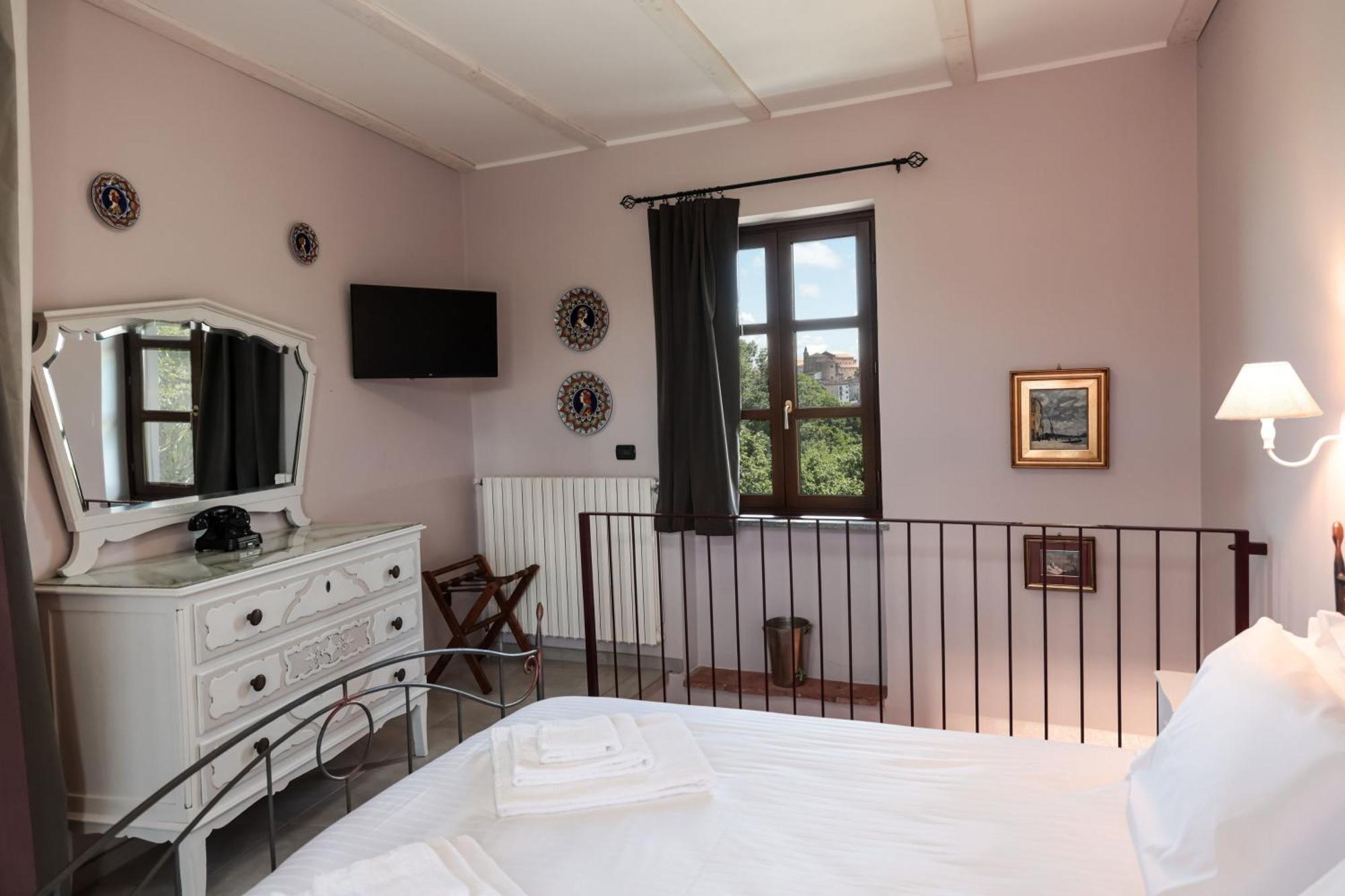 La Cantinella Country House Ла Морра Экстерьер фото